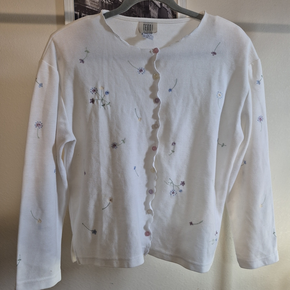 Teddi White Cardigan with Pink Button